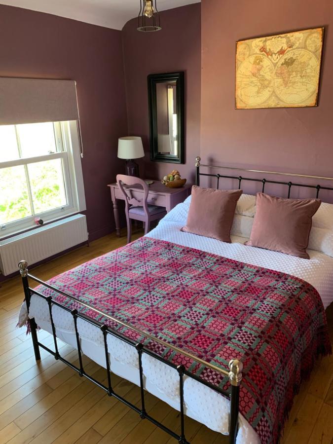 Bed and Breakfast Efail Y Garn Суонси Экстерьер фото