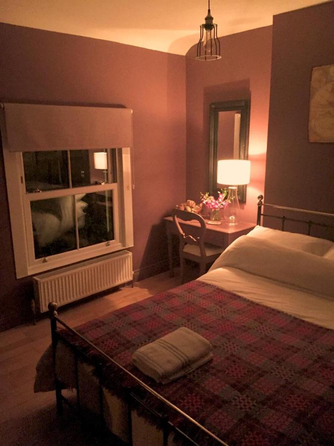 Bed and Breakfast Efail Y Garn Суонси Экстерьер фото